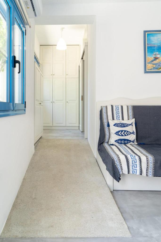 Blue Moon Apartments photo 2