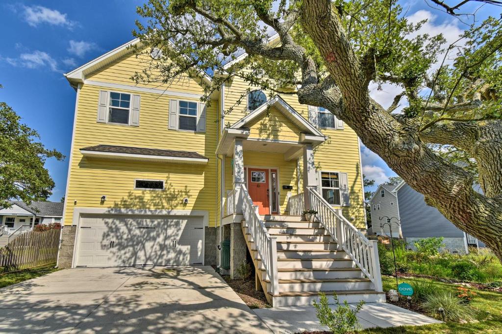 Vivid Home with Porch Walk to Ocean View Beach! photo 2