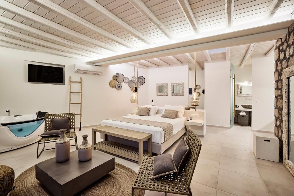 Nirome Luxury Suites photo 4