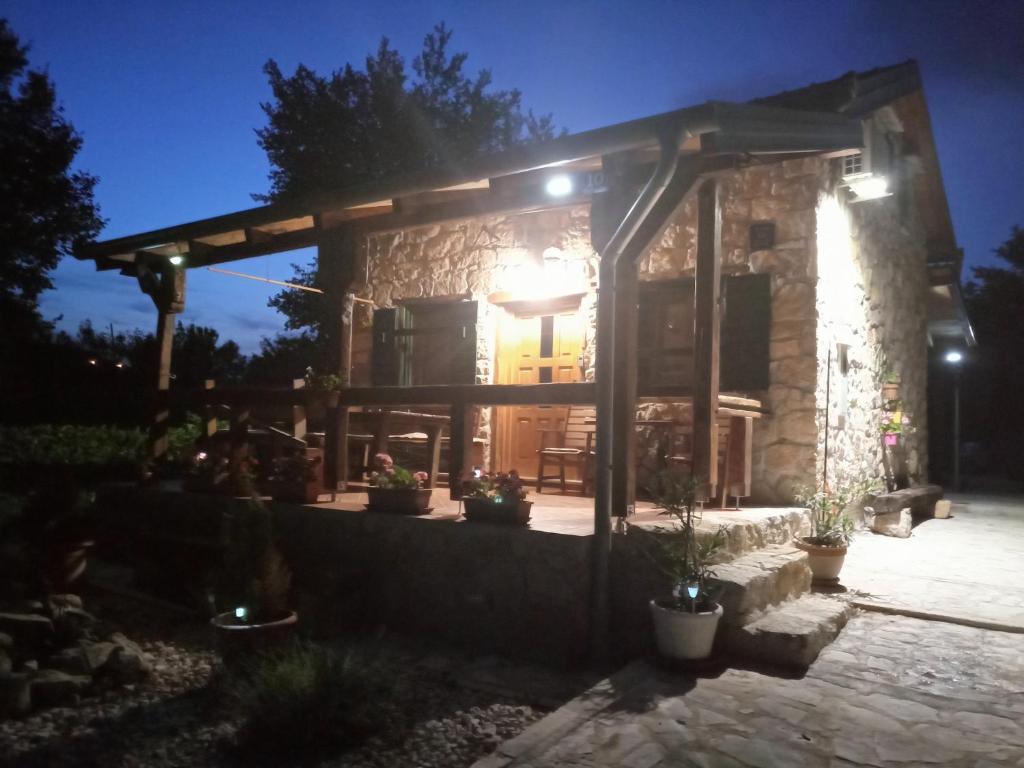 STONE HOUSE VLASTA photo 1