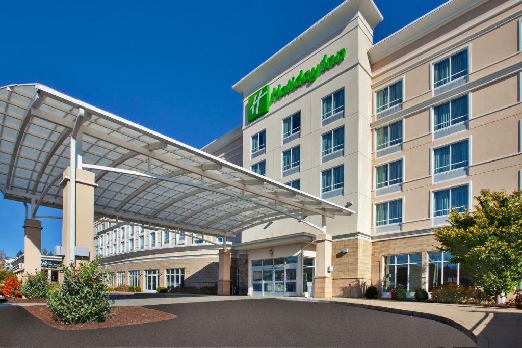 Holiday Inn Morgantown - University Area, an IHG Hotel image