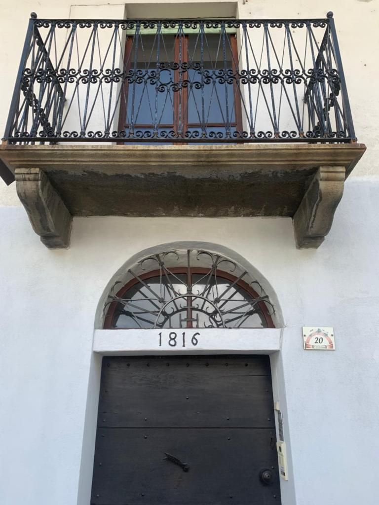 Dépendance 1816 photo 1