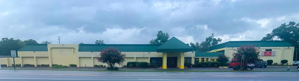 Red Carpet Inn Kinston