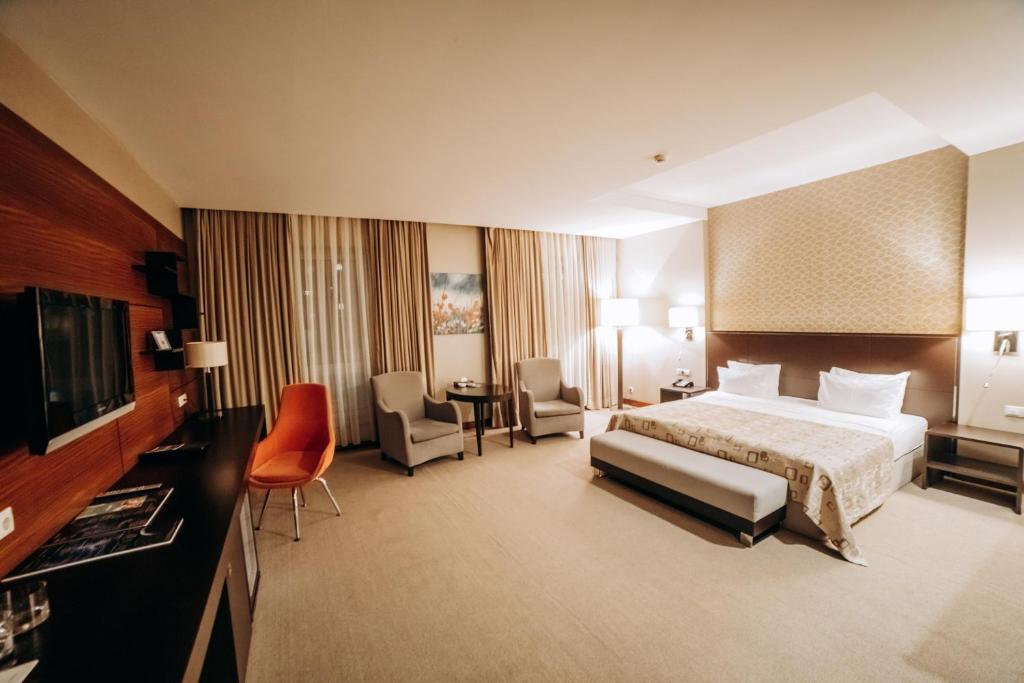 Двухместный (Улучшенный двухместный номер с 1 кроватью), Qafqaz Point Hotel