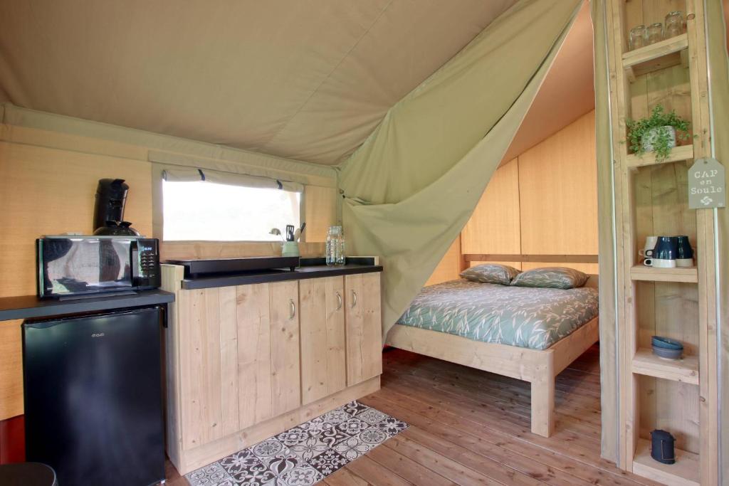 TENTE SAFARI Lodge FERME CARRIQUE photo 4