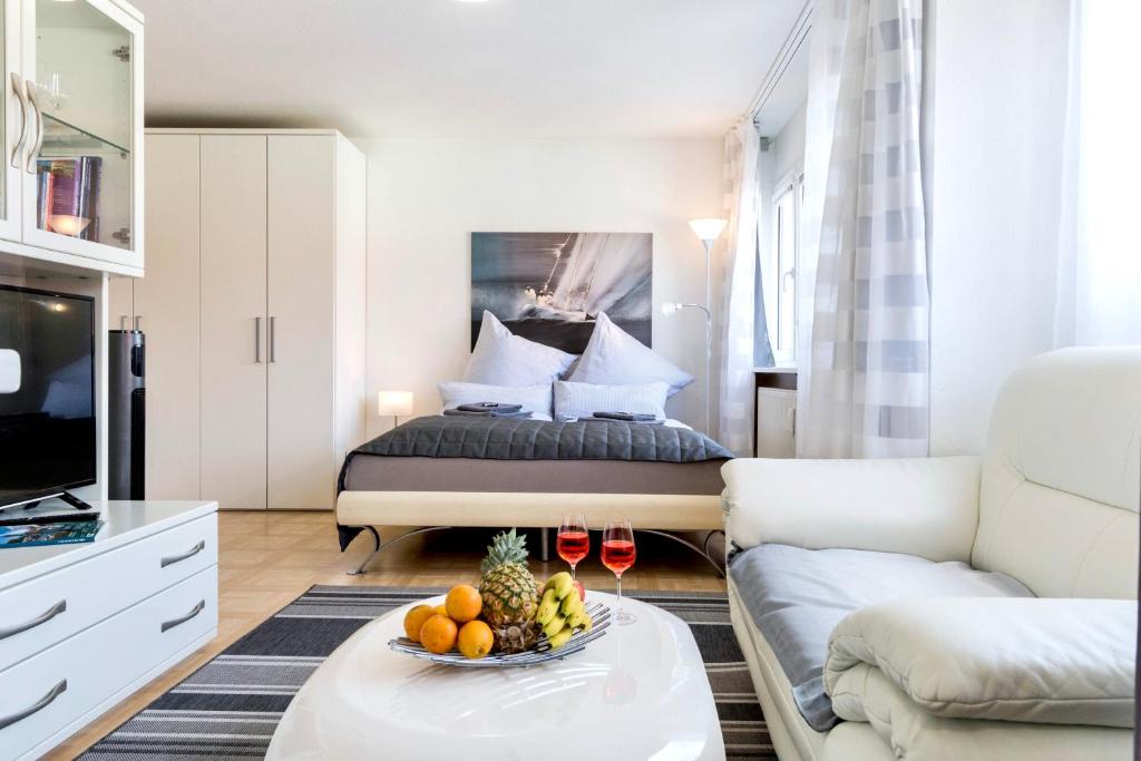 Auszeit Apartment DOWNTOWN im Herzen der Innenstadt - am Hafen und am Bodenseeradweg - schnelles Internet, für bis zu 2 Personen photo 3
