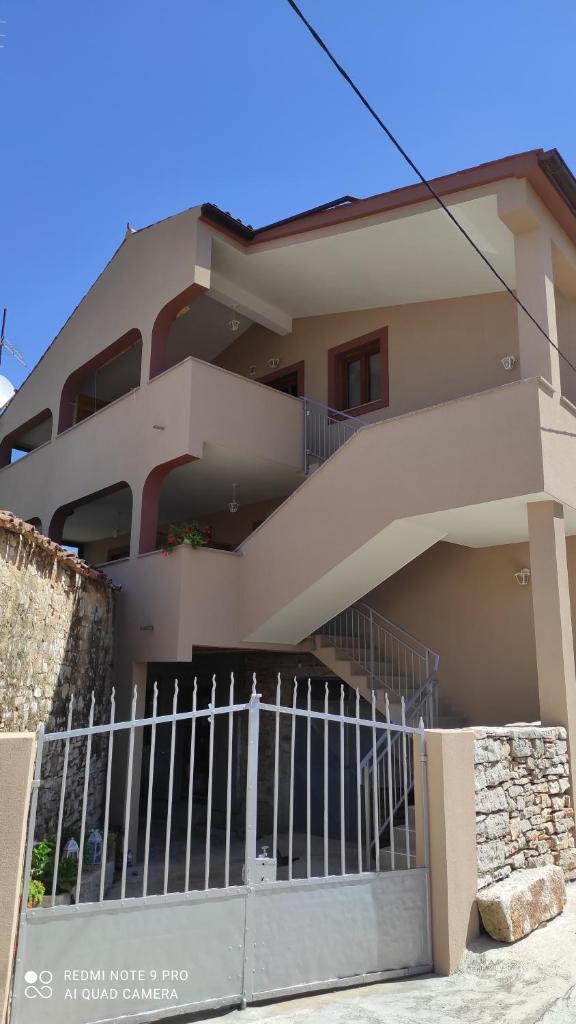 Apartman Deni photo 1