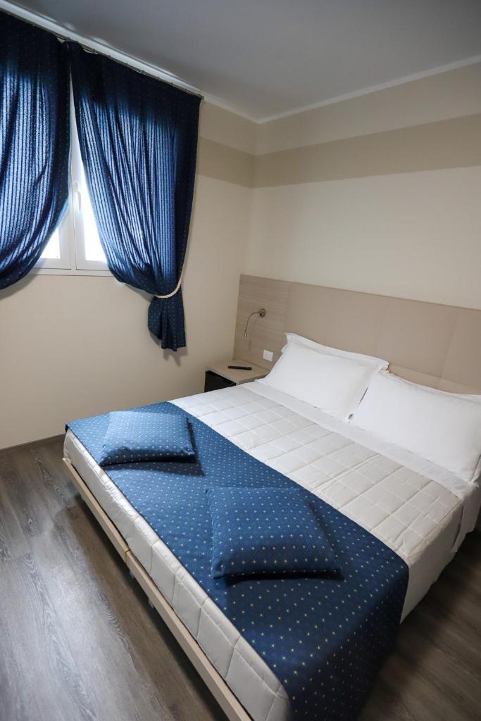 HOME HOTEL photo 1