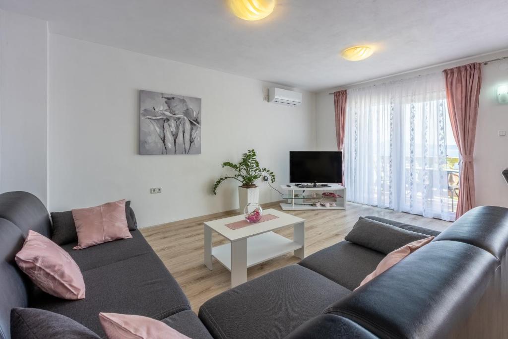 Apartments Rogić photo 4