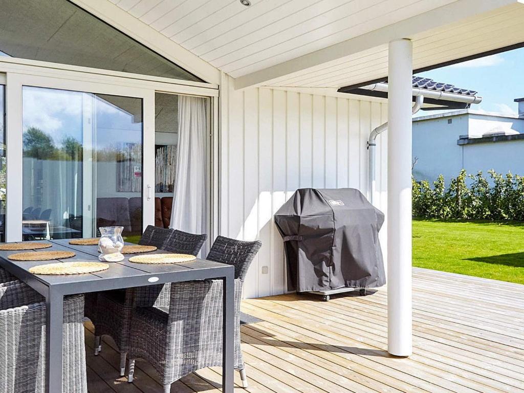 7 person holiday home in Slagelse photo 3