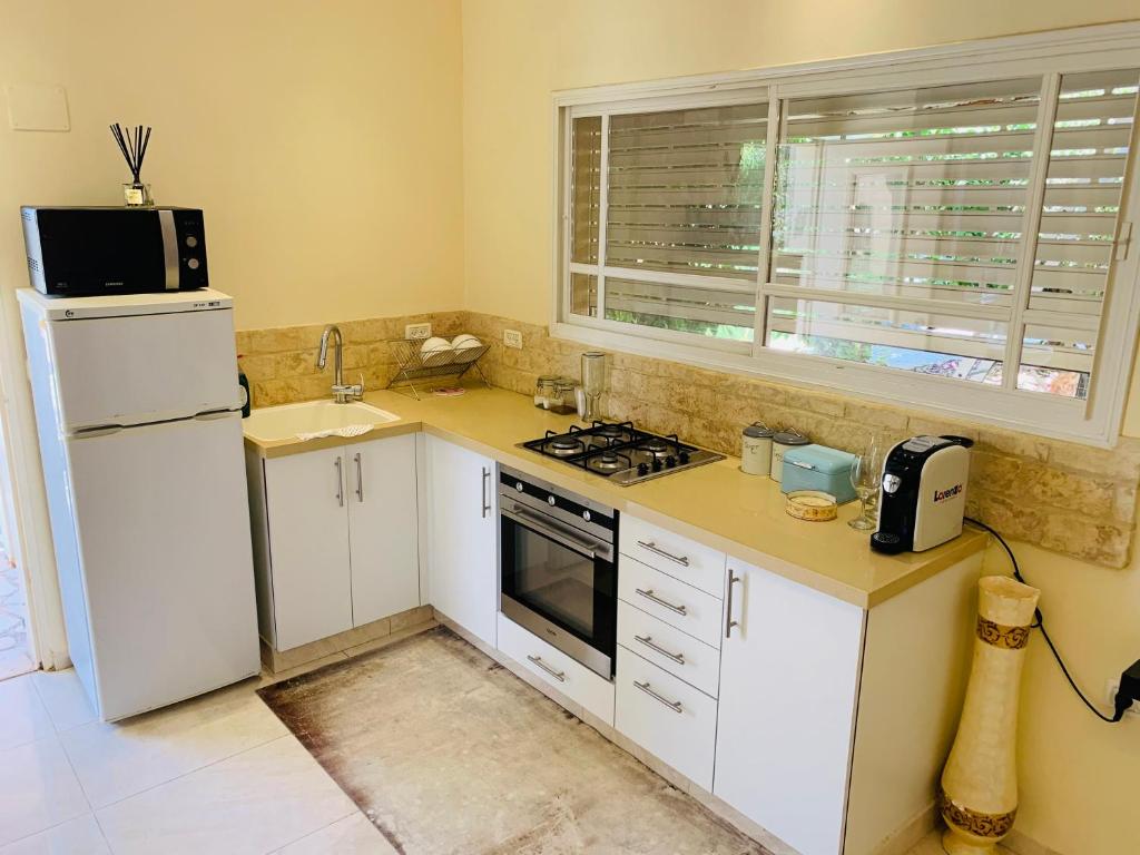 לארח, זה בטבע שלנו photo 3