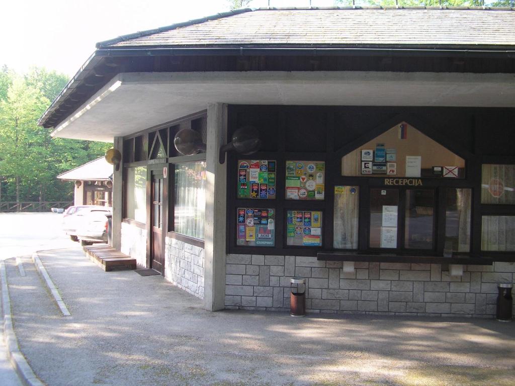 Camping Pivka Jama Postojna photo 4