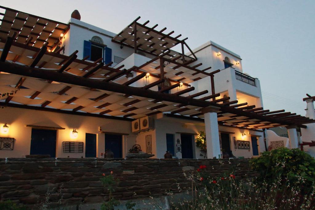 Kionia Panorama Studios photo 2