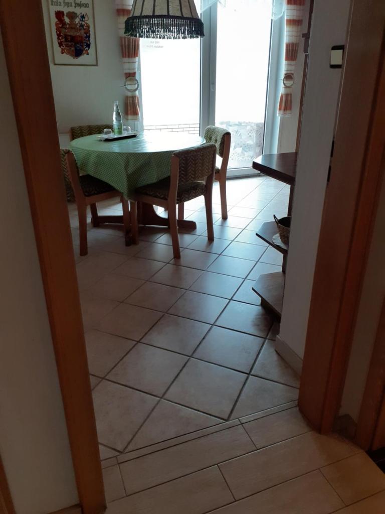 Barreirefreie Wohnung für 2 Personen in Ostfriesland mit 11 KW Ladestation photo 3