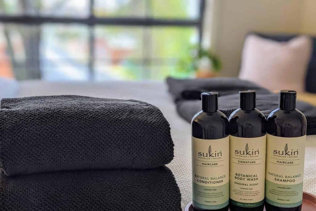 Lux Central 3BR - outdoor spa photo 2