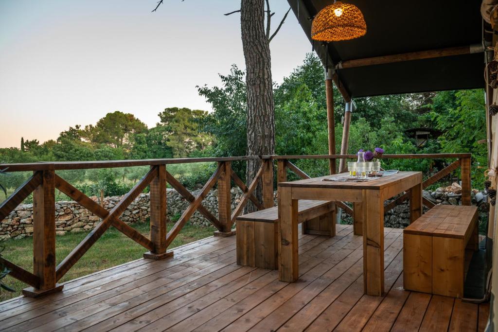 Glamping tent Bor photo 3
