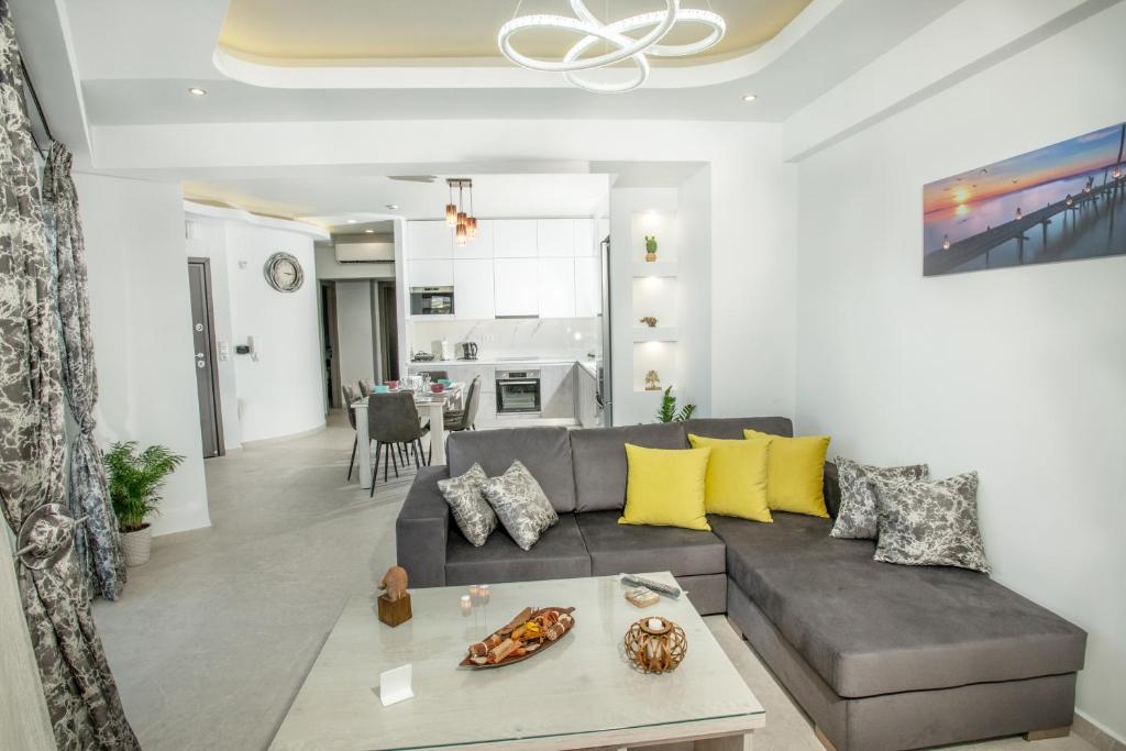 Elmaky Luxury Apartments photo 4