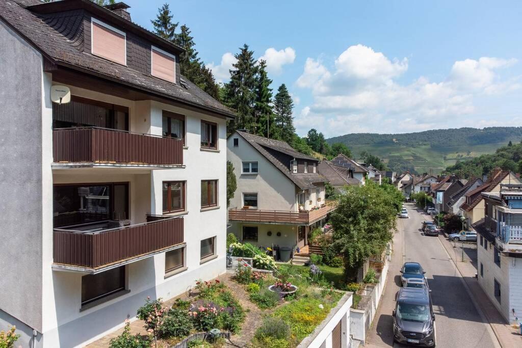 Rheintal-Ferien - 90 qm Ferienwohnung mit Wine & Style - Dein Urlaub am Rhein photo 4