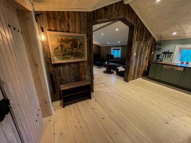 Stall-loftet, Aastrøen gård, Vingelen photo 3