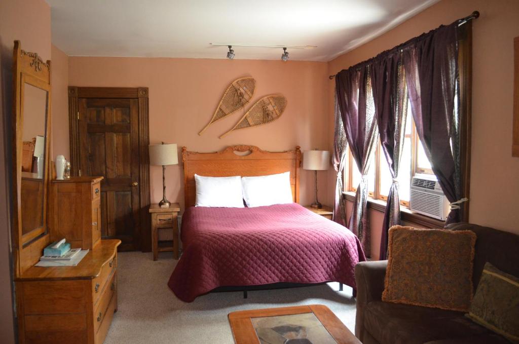 Ouray Main Street Inn image