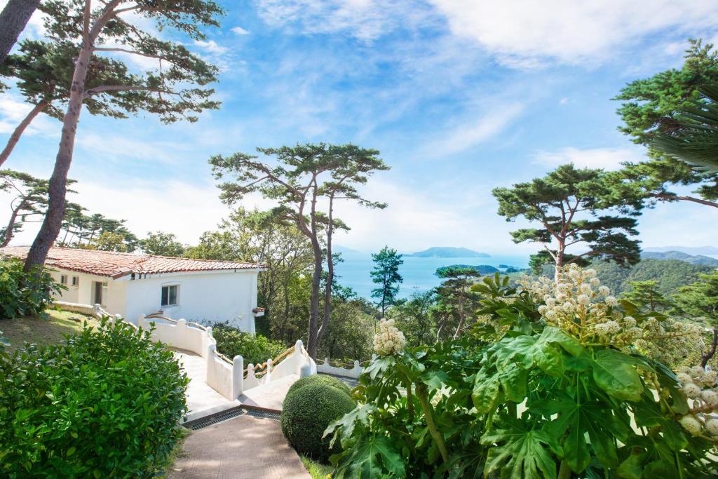 Club ES Tongyeong Resort photo 2