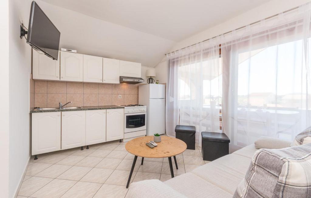 Apartments Mikulić photo 2