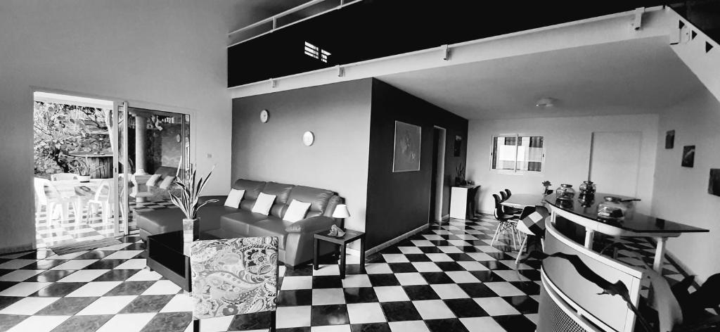 Villa Legarnisson photo 1