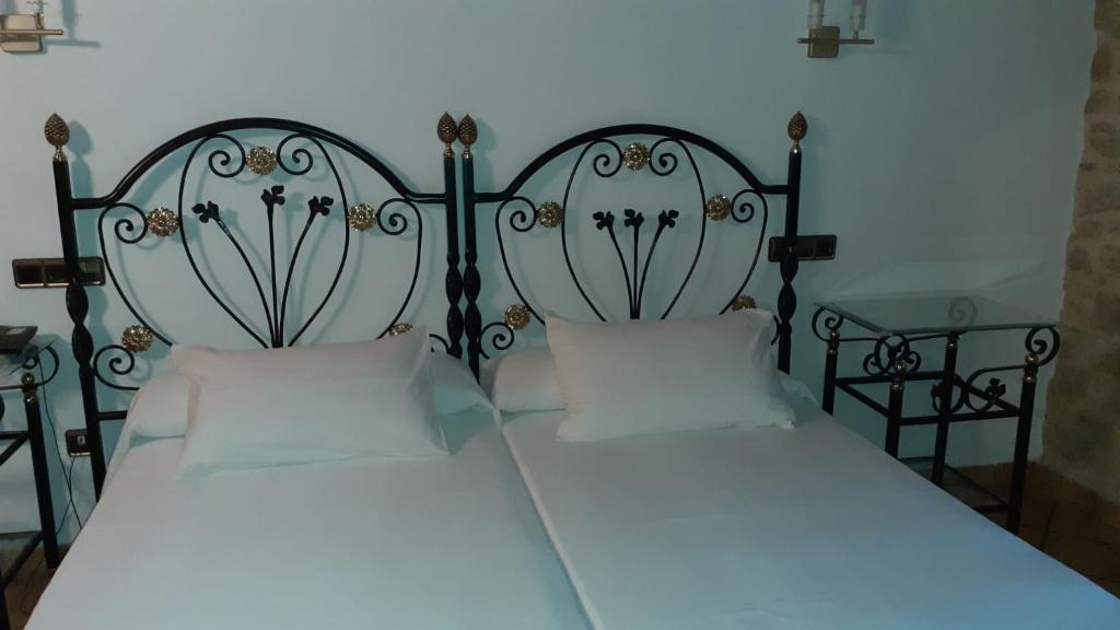 HOTEL EL CASTELL photo 3