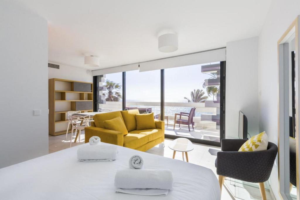 Seafront Boutique CalaBeach Rincón de la Victoria photo 3