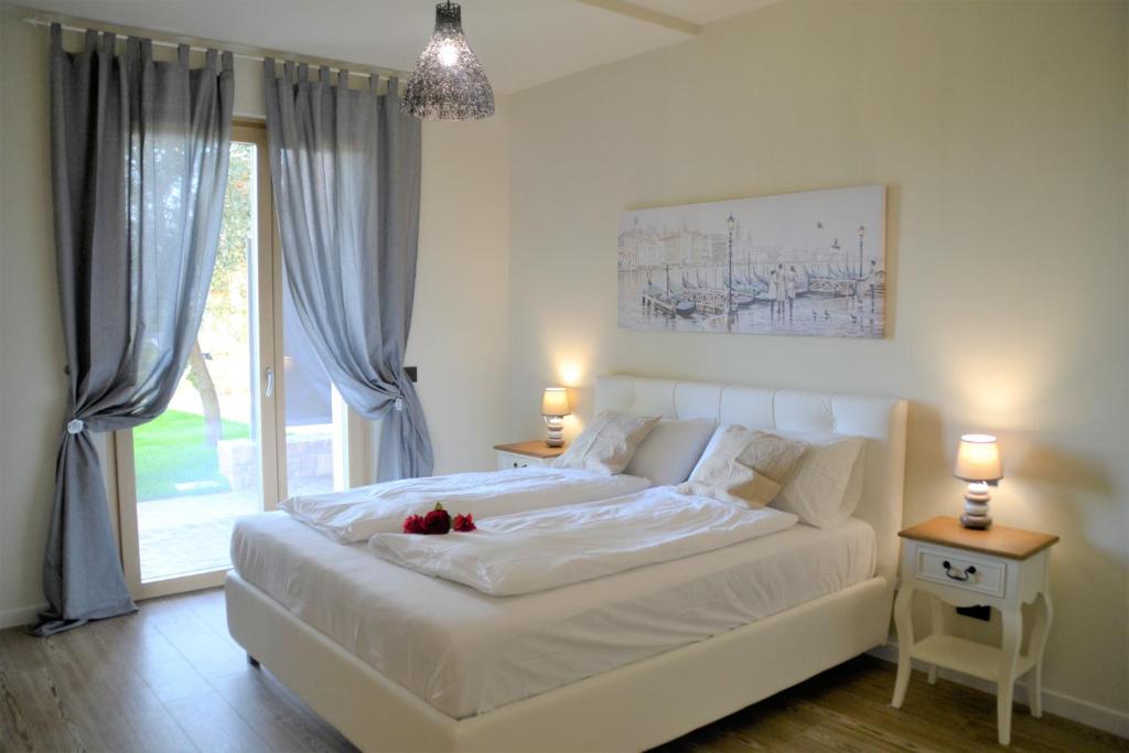 "Villa Giulia Nicole" Apartaments- Country House photo 1