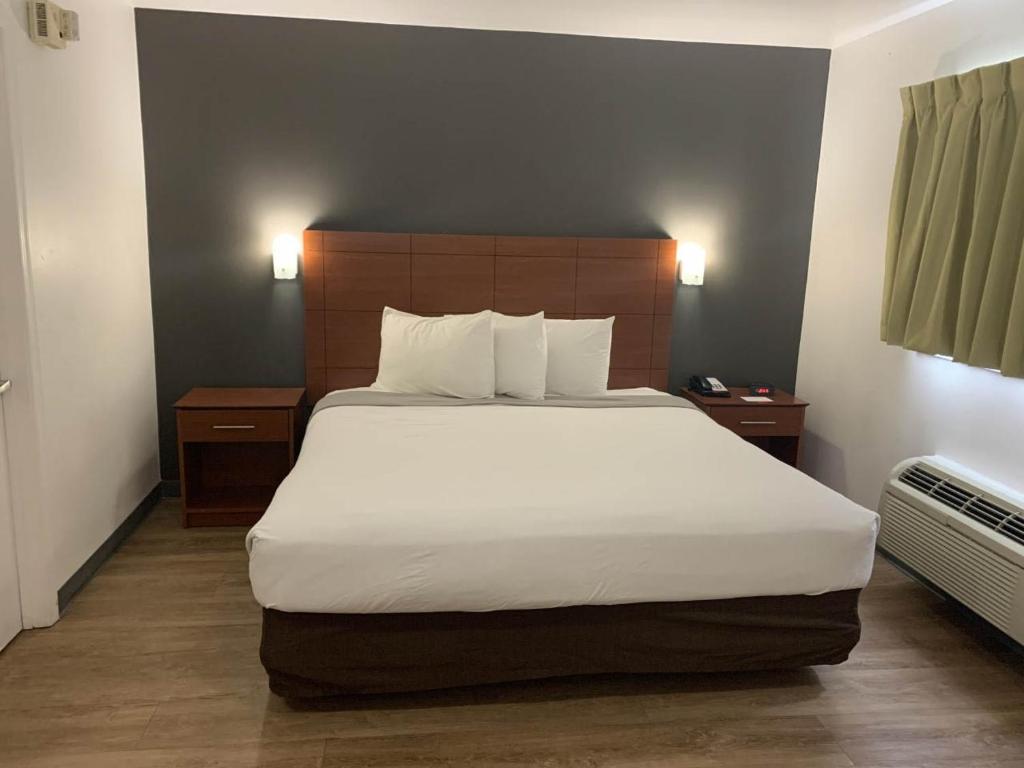 Studio 6-Hampton, VA - Langley AFB Area photo 3