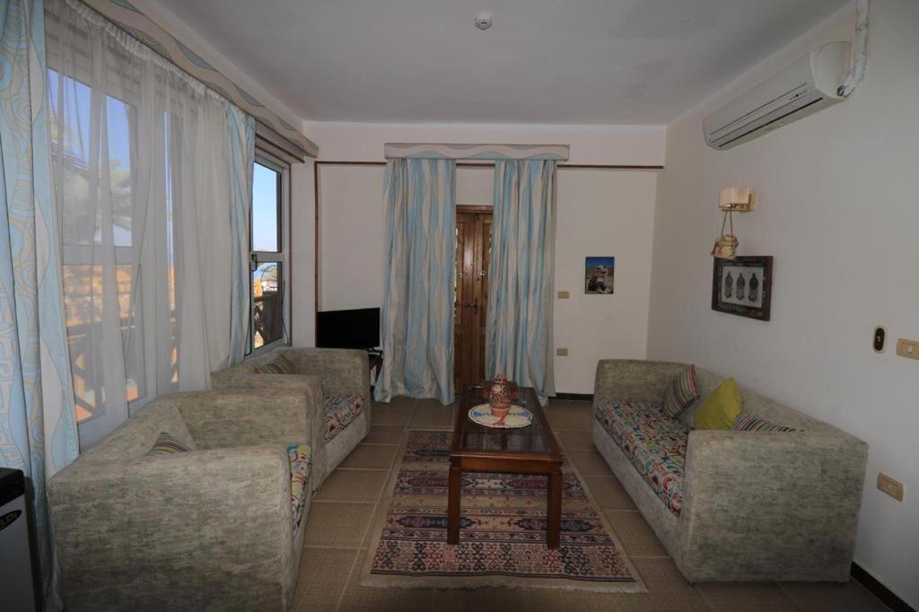 Сьюит (Люкс с кроватью размера «king-size» и видом на море), Acacia Dahab Hotel