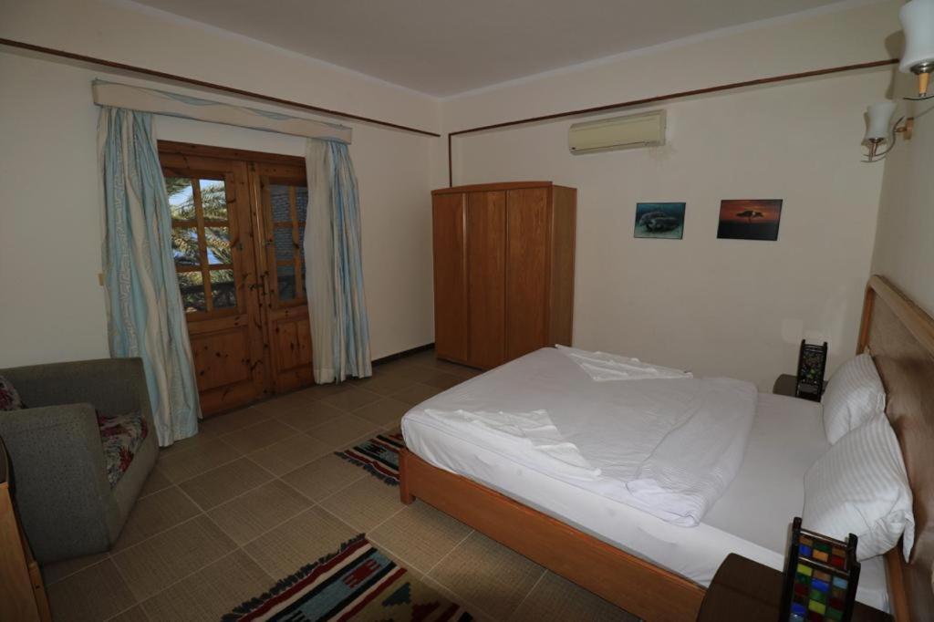 Сьюит (Люкс с кроватью размера «king-size» и видом на море), Acacia Dahab Hotel
