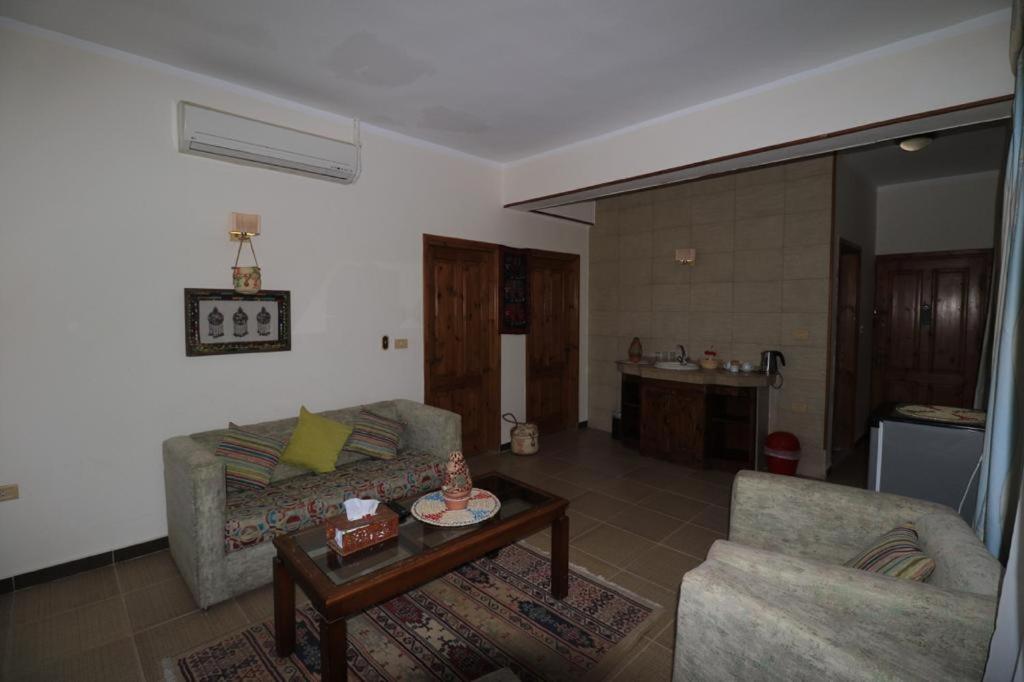 Сьюит (Люкс с кроватью размера «king-size» и видом на море), Acacia Dahab Hotel