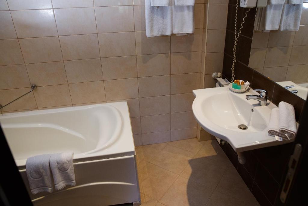 Сьюит (Суперлюкс с балконом), Spa Hotel Kleptuza