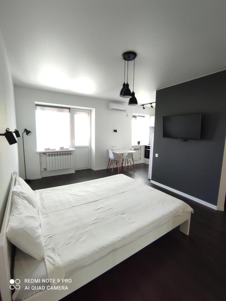 White Apartment photo 1