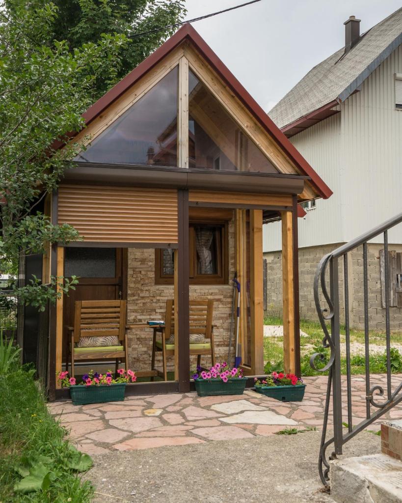 Lux Bungalow photo 1