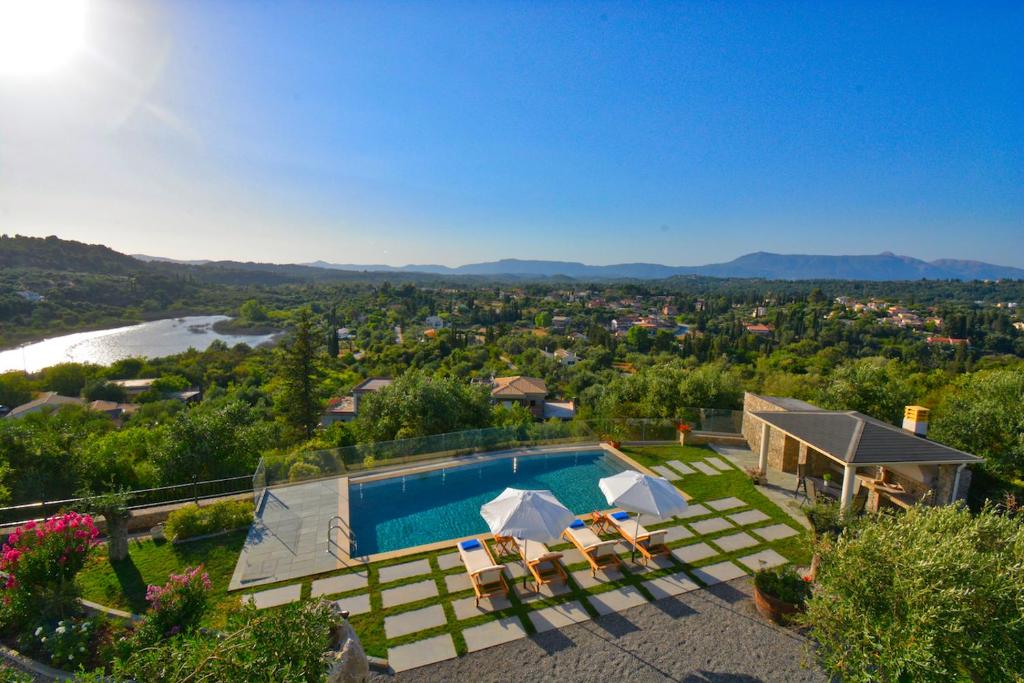 Villa Caesar photo 2