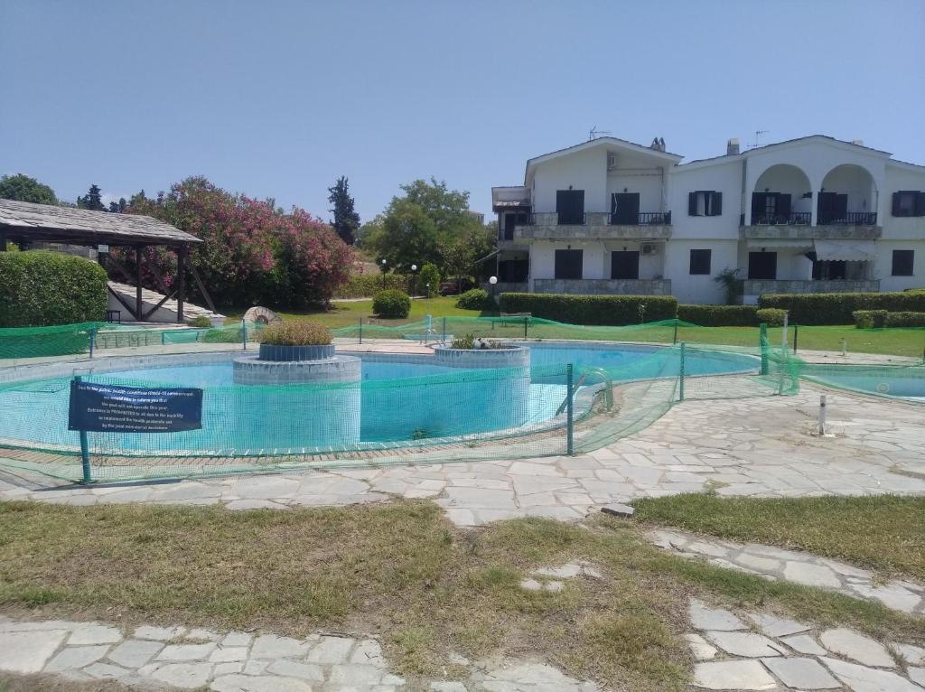 Sonia's maisonette with pool n Possidi photo 2
