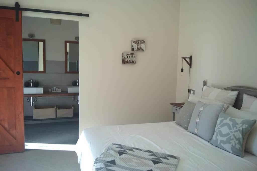 Rome Retreat photo 3