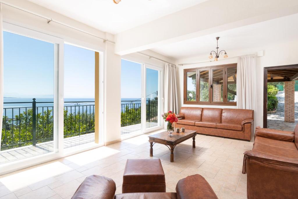 Villa Andonis photo 2