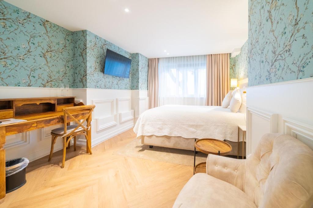 Grand Hotel Normandy by CW Hotel Collection photo 1