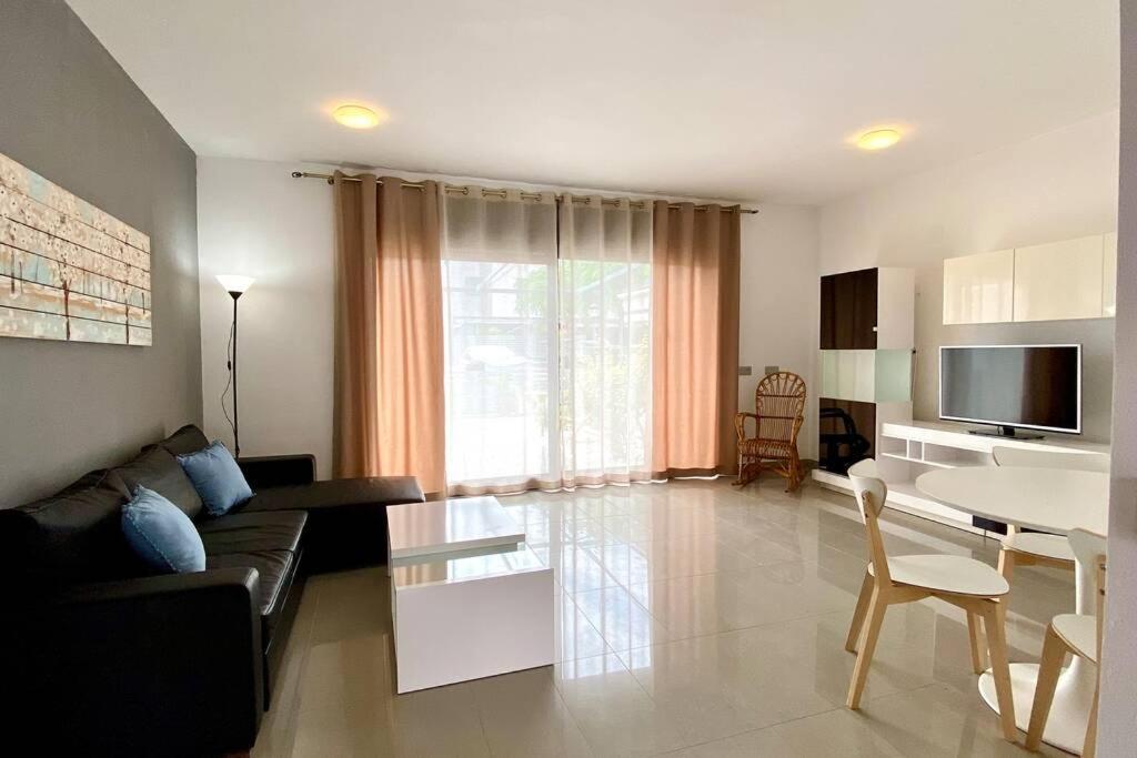 Chalet moderno con piscina en Mont - roige Bahia photo 3