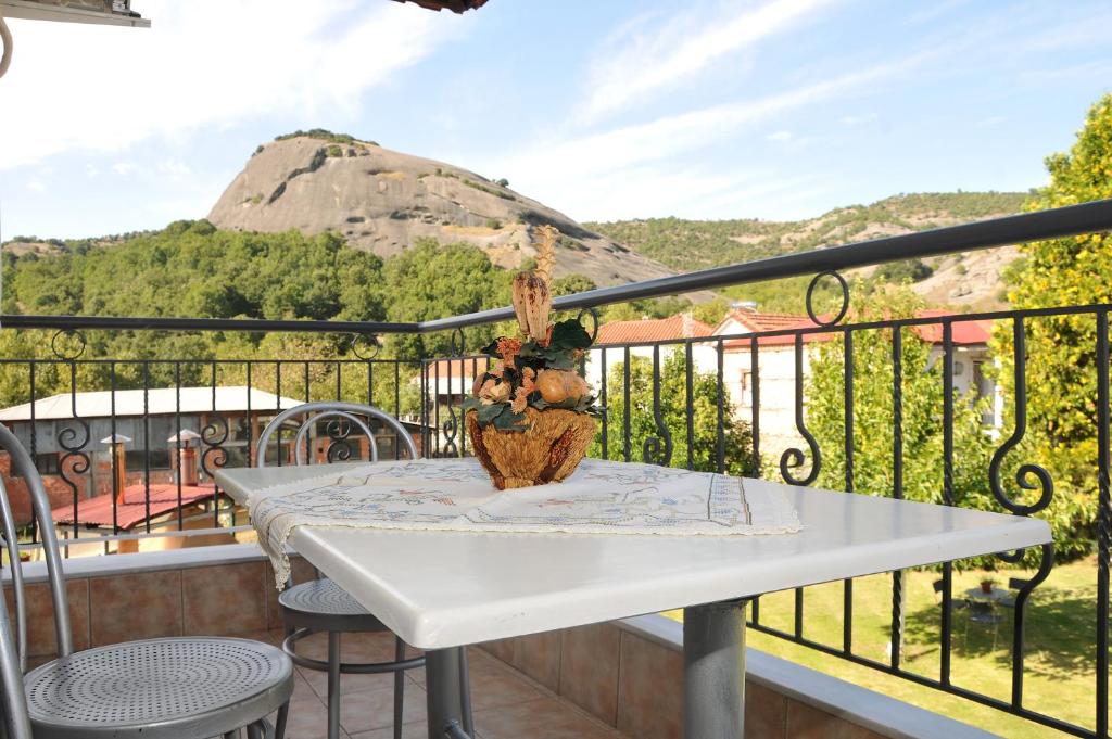 The Other Side of Meteora with lush garden, BBQ & pavillion photo 3