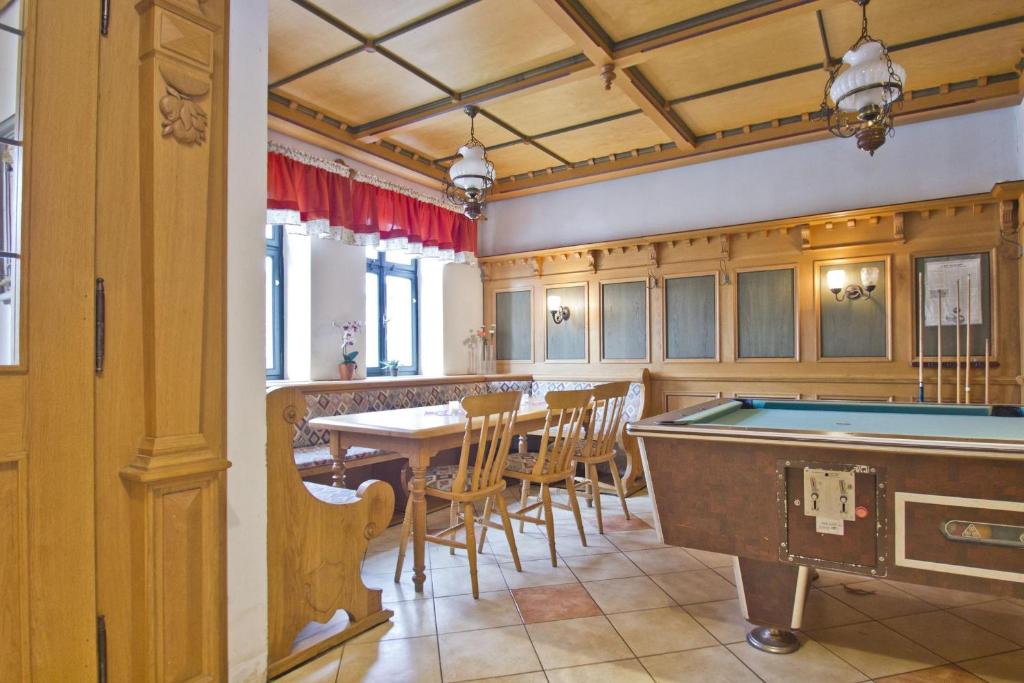F-1065 Brunnenaue Haus Terrasse, für Gruppen geeignet photo 3