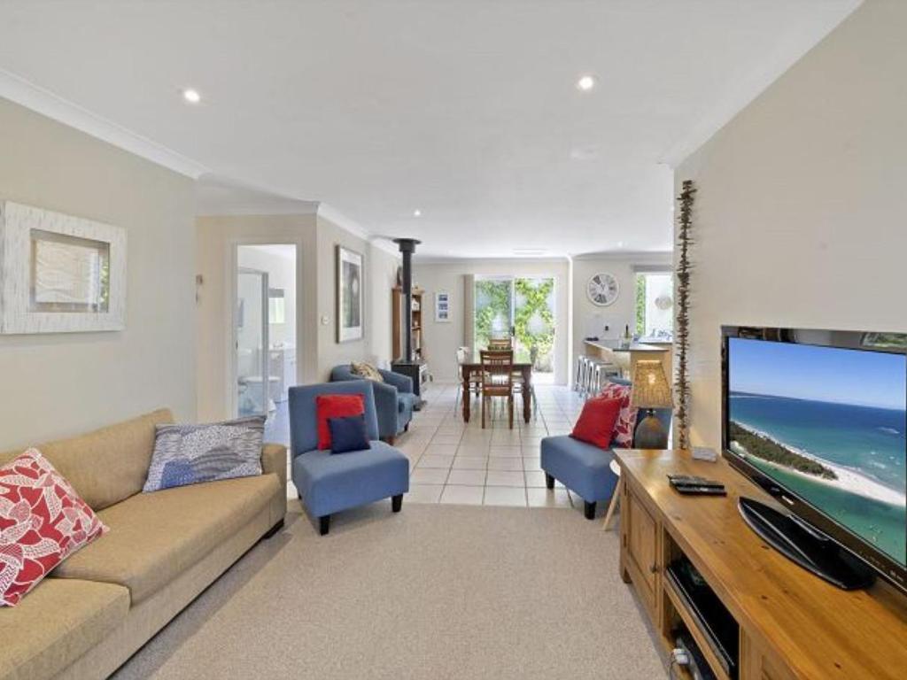 Husky House by Experience Jervis Bay photo 2