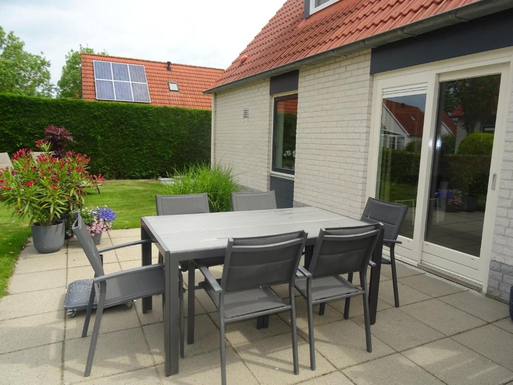 Kustverhuur, Park Schoneveld, Stern 234 met eigen elektrische laadpaal photo 3