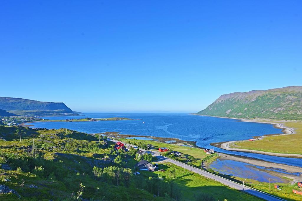Rivdnji Holiday Home Smørfjord photo 1