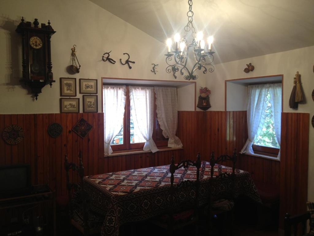 Esclusivo chalet immerso nel verde photo 4