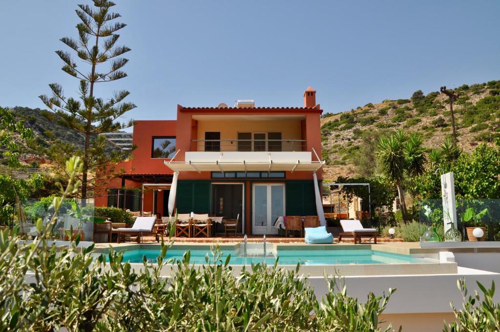 Villa Verde photo 1